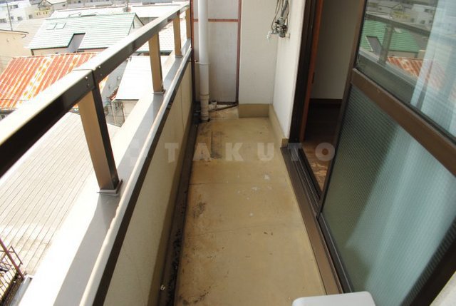 14/27 バルコニー