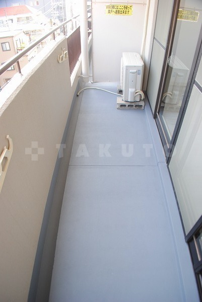 15/28 バルコニー