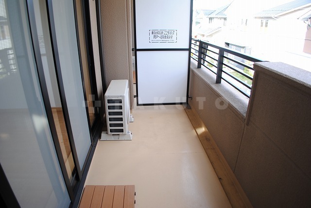 13/21 バルコニー