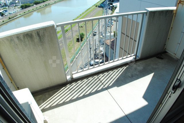 14/27 バルコニー