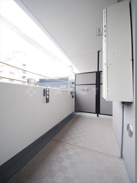 23/30 バルコニー