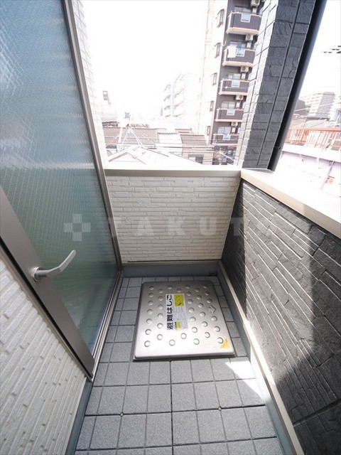 19/30 バルコニー