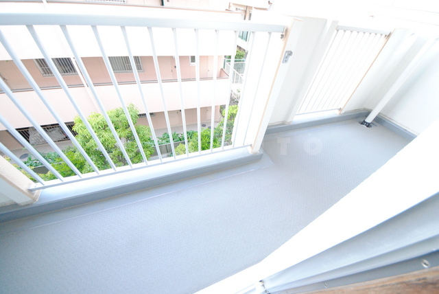 19/30 バルコニー