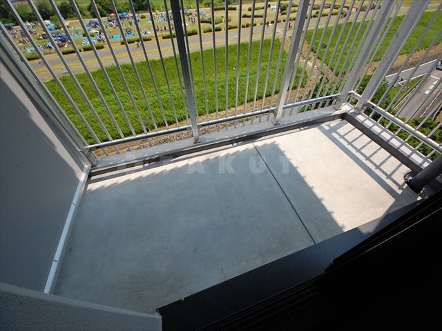 13/26 バルコニー