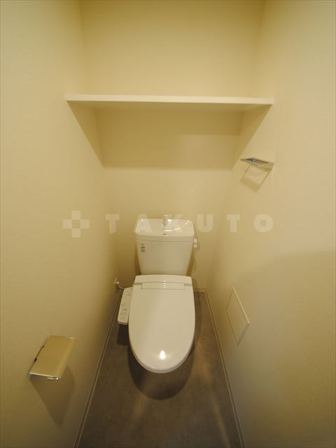 16/30 トイレ