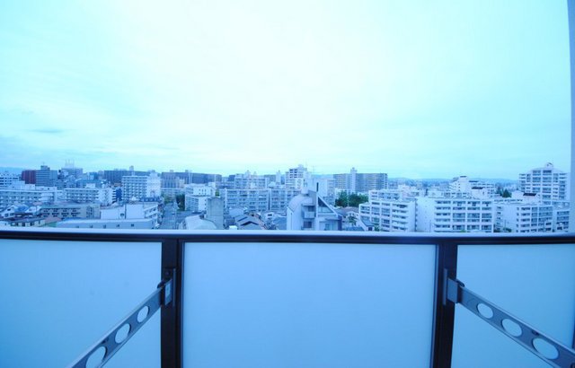 18/30 バルコニー