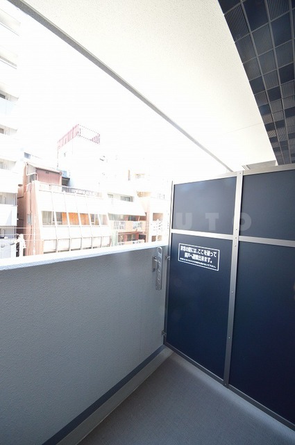 15/27 バルコニー