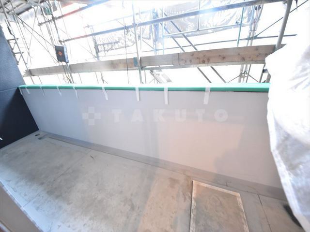 23/30 バルコニー