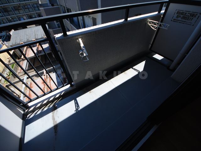 15/23 バルコニー