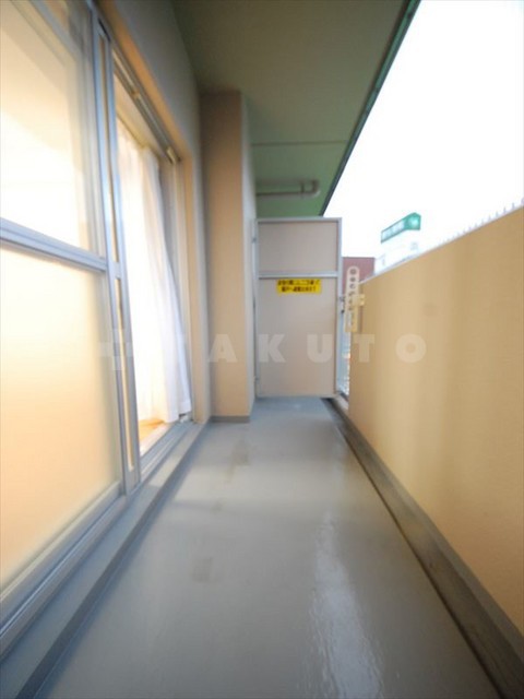 15/27 バルコニー