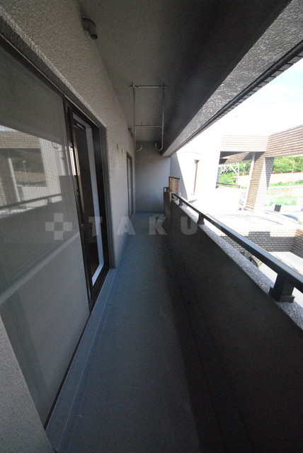 14/28 バルコニー