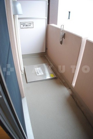 19/29 バルコニー