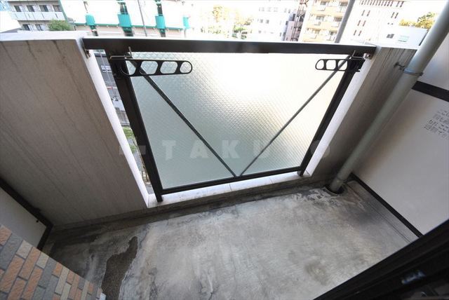 17/30 バルコニー