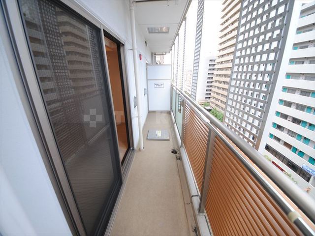 15/28 バルコニー