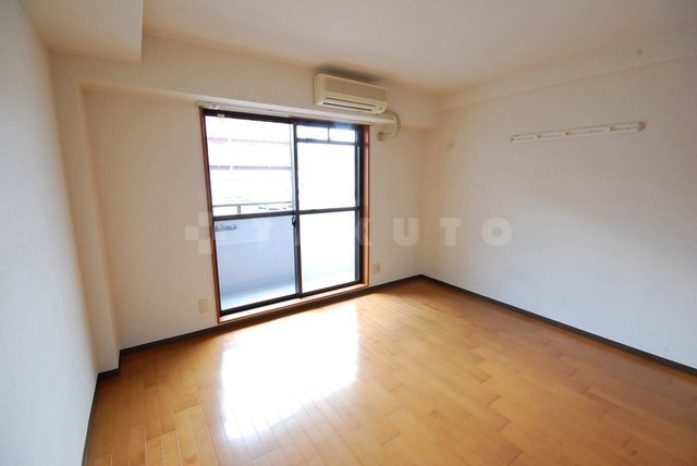 16/27 バルコニー