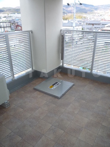 14/26 バルコニー