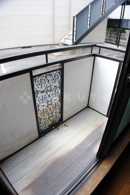 23/30 バルコニー