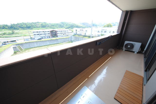 14/21 バルコニー