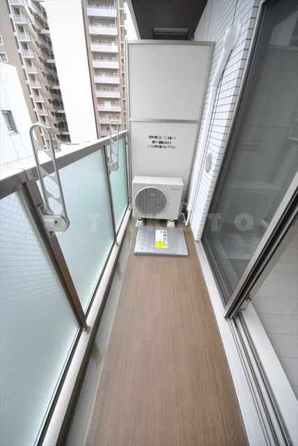 23/30 バルコニー