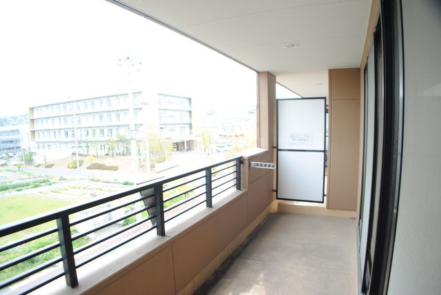 18/30 バルコニー