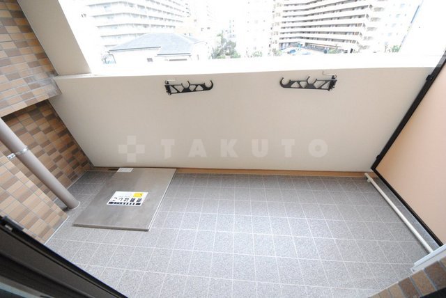 20/30 バルコニー