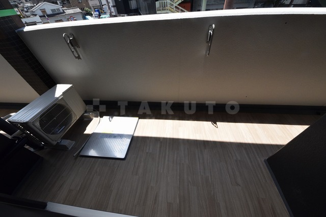 15/30 バルコニー