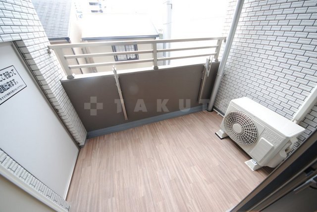 17/30 バルコニー