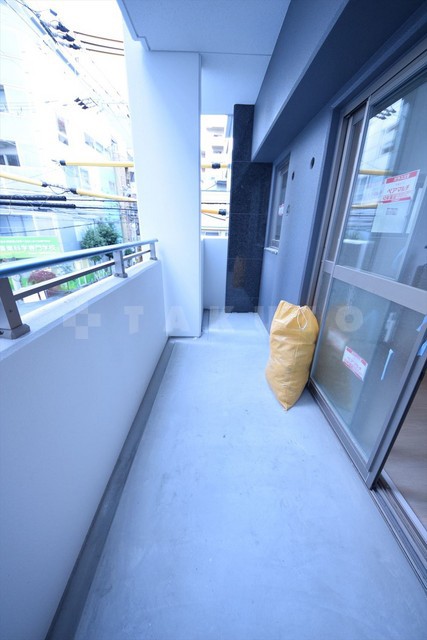 18/30 バルコニー