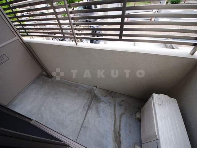 20/30 バルコニー