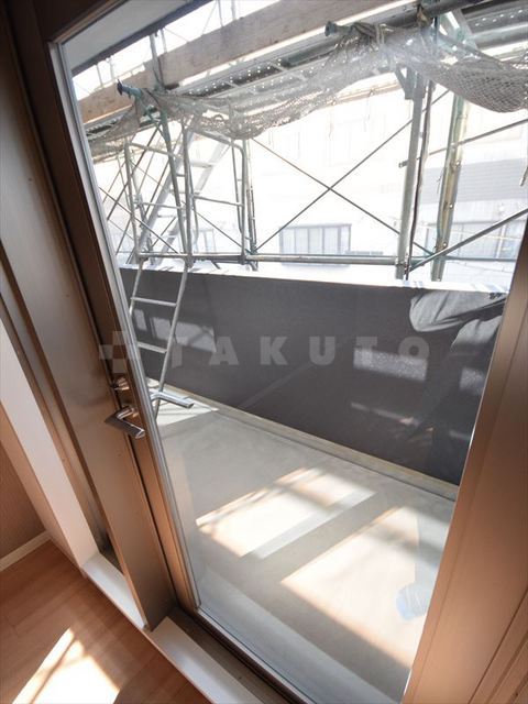 16/28 バルコニー