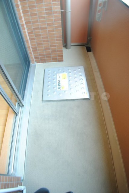 17/30 バルコニー