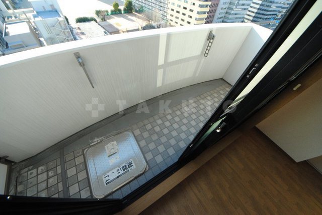 15/27 バルコニー