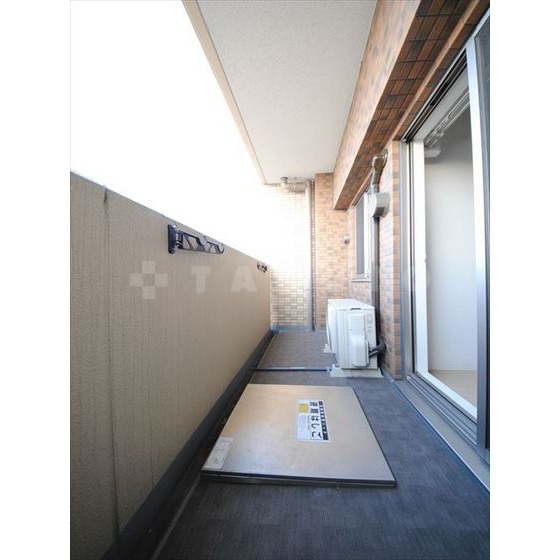 25/30 バルコニー