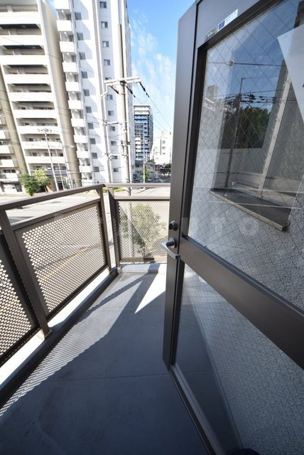 23/30 バルコニー