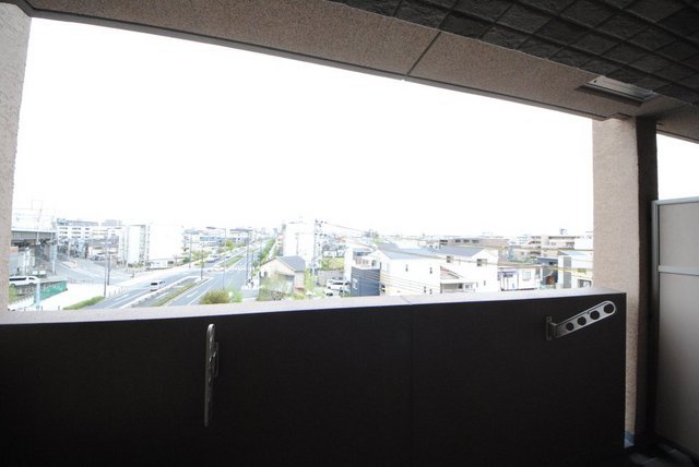 27/30 バルコニー