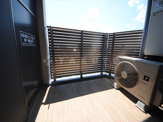 18/30 バルコニー