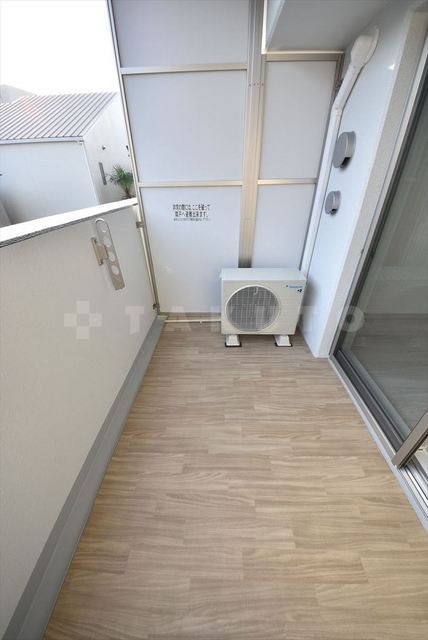 21/30 バルコニー