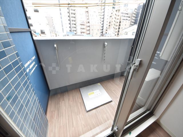 21/30 バルコニー