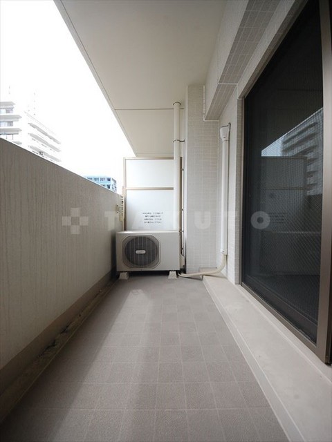 16/28 バルコニー