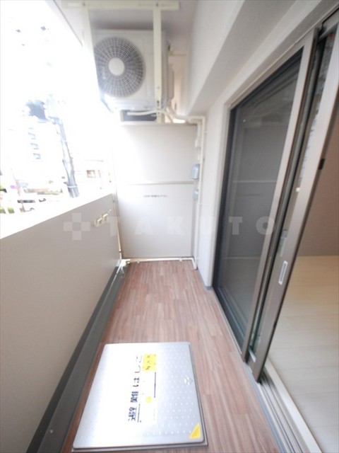 17/30 バルコニー