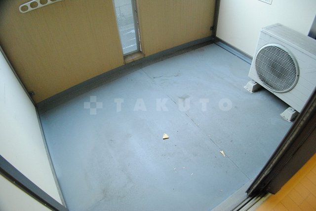 16/25 バルコニー