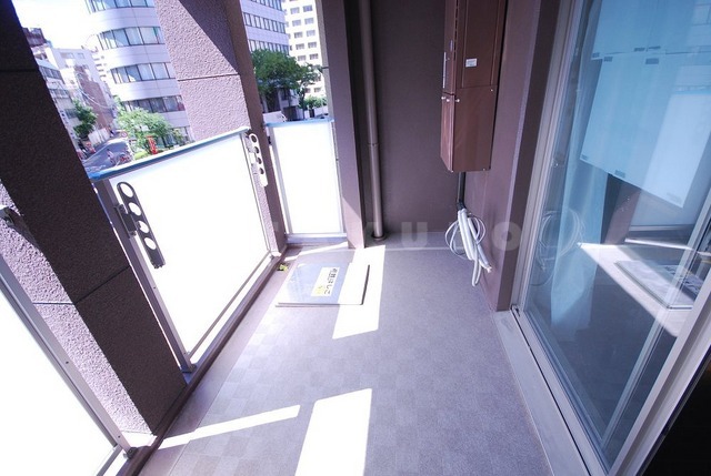 23/30 バルコニー