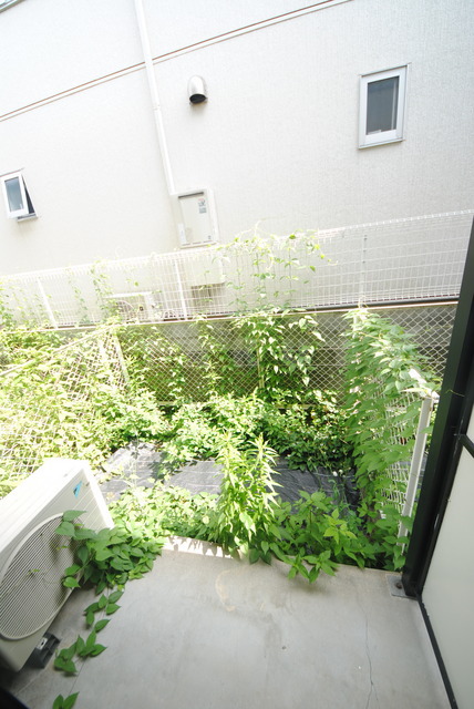 18/26 バルコニー