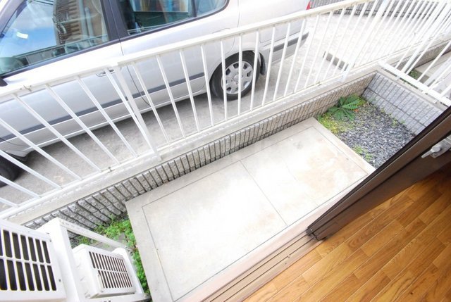 15/26 バルコニー