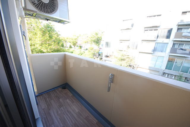 14/30 バルコニー