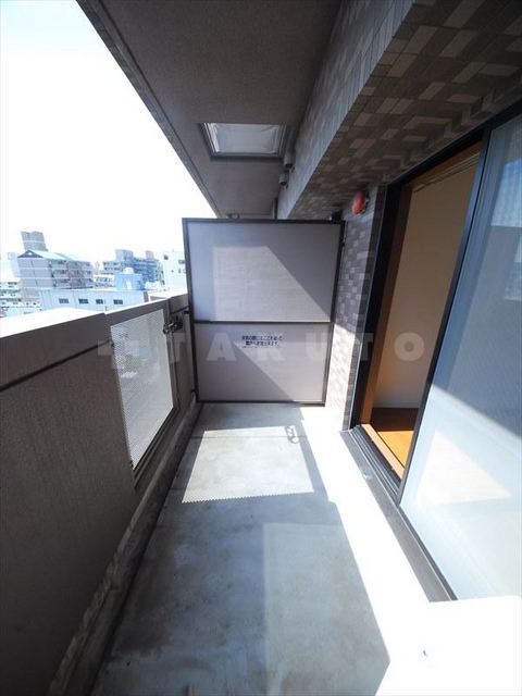 14/27 バルコニー