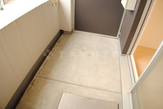 15/28 バルコニー