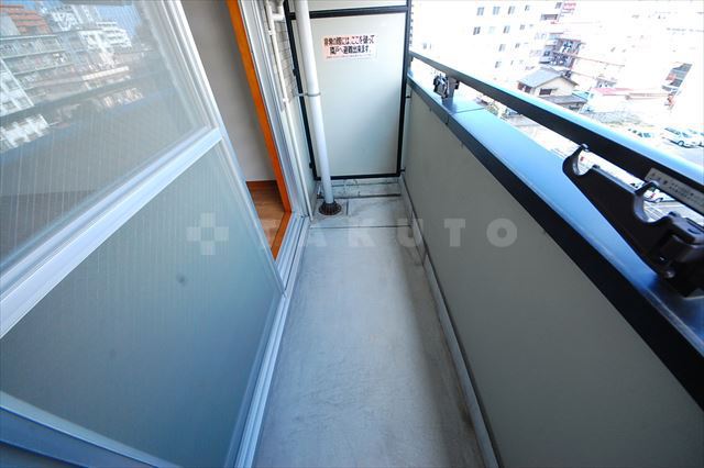 13/27 バルコニー