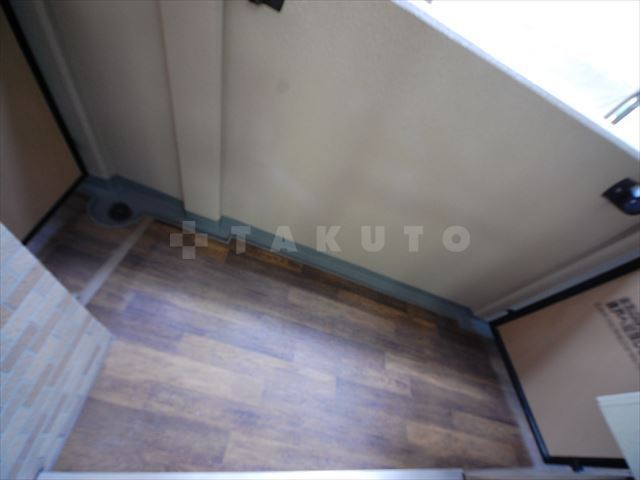 21/30 バルコニー