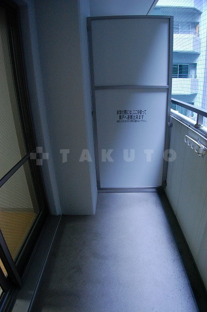 15/28 バルコニー